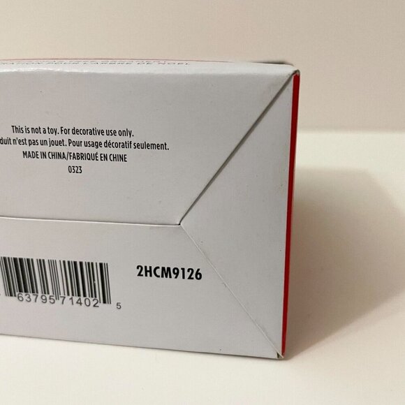 Hallmark Friends TV Show Central Perk Cafe Couch Tree Ornament - Picture 13 of 16